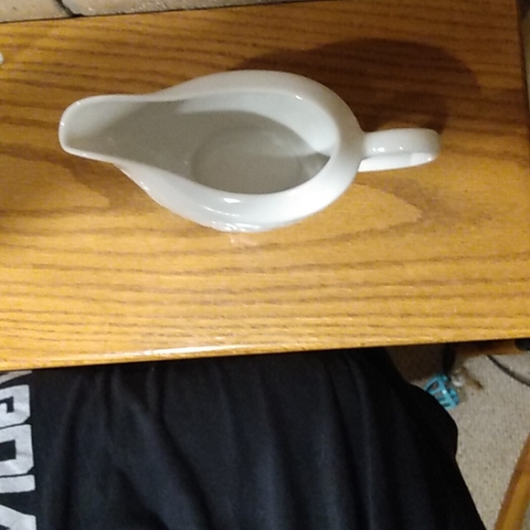 Fruit De Blanc Gravy/Sauce Server - Picture 2 of 4